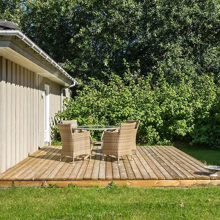 Four-bedroom Holiday In * Hals