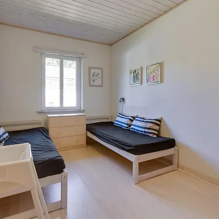 Four-bedroom Holiday In * Hals